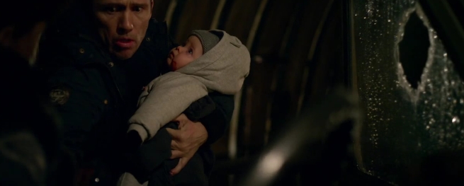 새롭게 진화한 좀비와의 격전!! 익스팅션 좀비영화